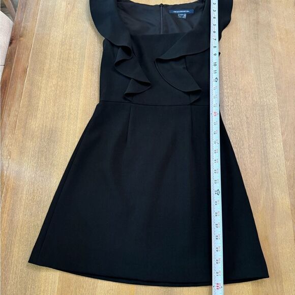 French Connection Whisper Ruffle V-Neck‎ Dress Black Size 2 - Picture 6 of 10